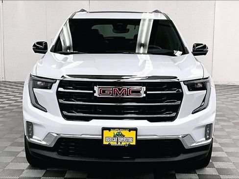 Used 2026 GMC Acadia Elevation w/ Elevation Premium Package AWD/4WD image 4