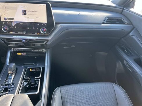 Used 2025 Lexus TX 350 AWD w/ Technology Package image 13