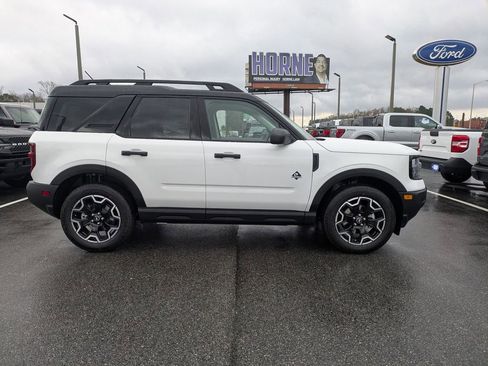 New 2026 Ford Bronco Sport Outer Banks image 3