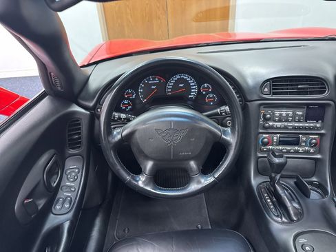 Used 2003 Chevrolet Corvette Coupe RWD image 14