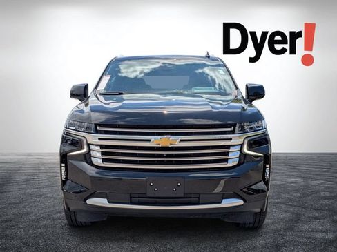 Used 2024 Chevrolet Tahoe High Country AWD/4WD image 10