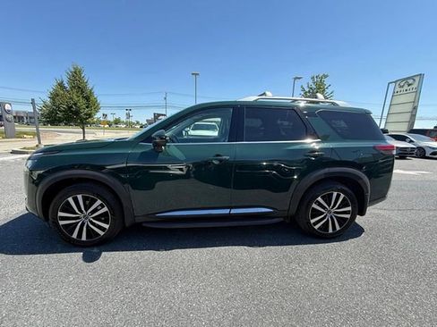 Used 2023 Nissan Pathfinder Platinum w/ Lighting Package (N93) AWD/4WD image 7