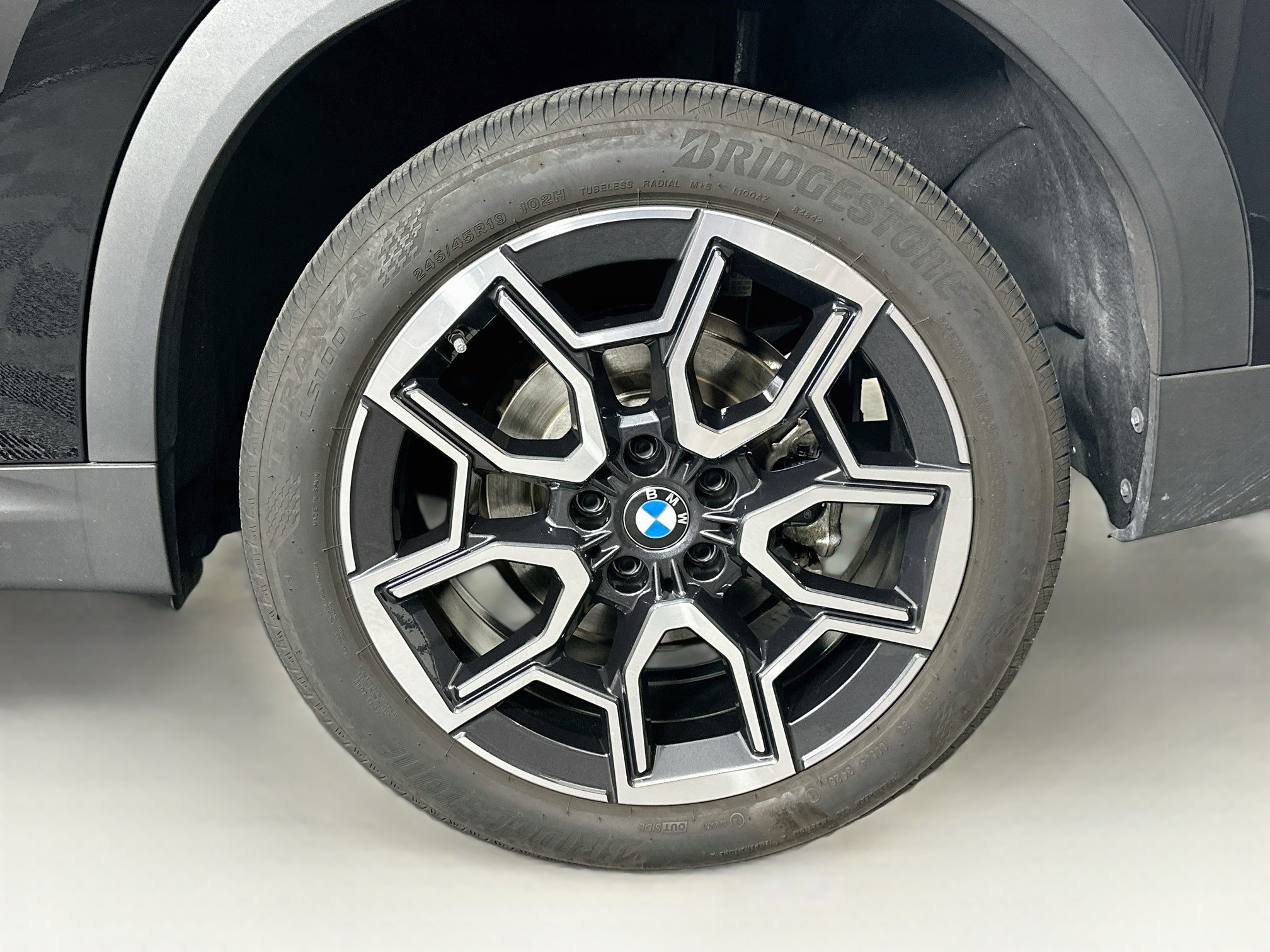 Used 2026 BMW X2 xDrive28i AWD/4WD image 11