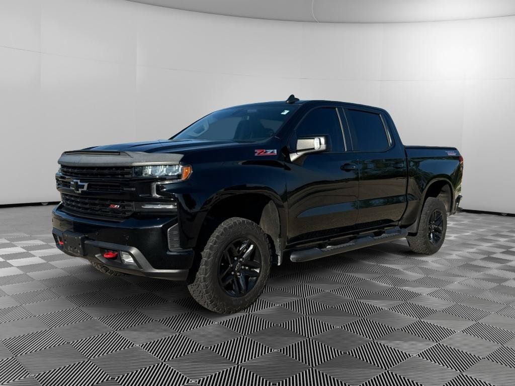 Used 2020 Chevrolet Silverado 1500 LT Trail Boss w/ Midnight Edition AWD/4WD image 1