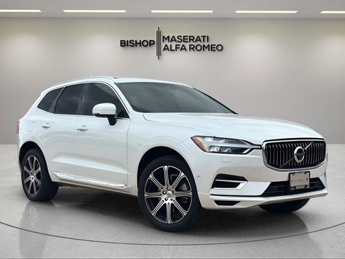 Used 2018 Volvo XC60 T8 Inscription w/ Advanced Package image 1