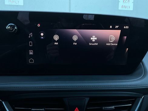 Used 2025 Buick Encore GX Preferred image 29