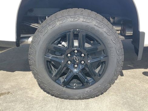 New 2026 Chevrolet Silverado 1500 Custom Trail Boss image 5