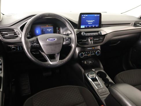 Used 2025 Ford Escape Active FWD image 2