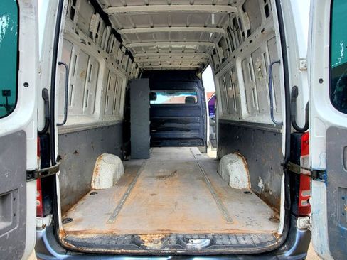 Used 2008 Dodge Sprinter 2500 image 17