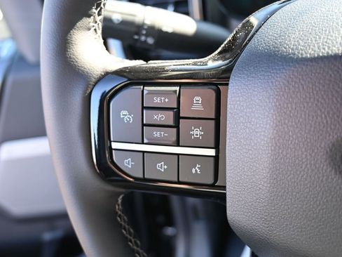 New 2026 Ford F250 Lariat w/ Black Appearance Package image 17