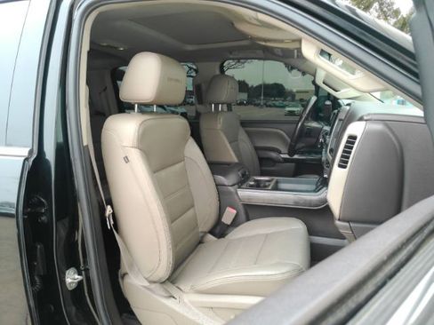 Used 2016 GMC Sierra 2500 Denali w/ Duramax Plus Package image 24