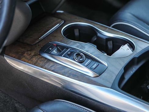 Used 2019 Acura MDX SH-AWD w/ Advance Package image 17