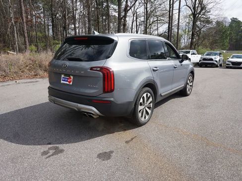 Used 2020 Kia Telluride EX w/ EX Premium Package image 22