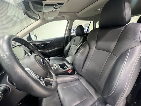 Used 2024 Subaru Outback Limited image 11