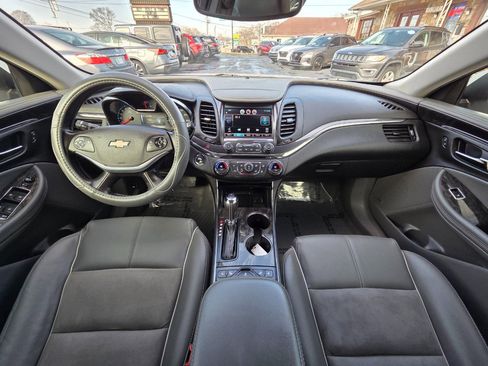 Used 2015 Chevrolet Impala LT image 20