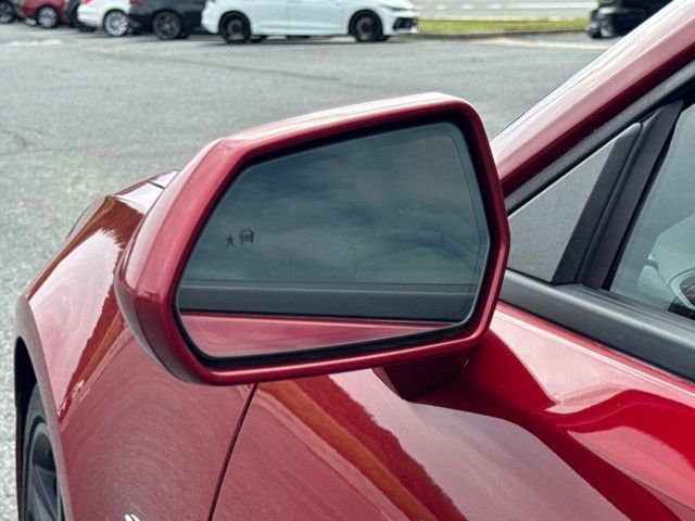 Used 2018 Chevrolet Camaro SS RWD image 33