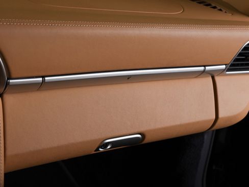 Used 2010 Porsche 911 Targa 4S image 21