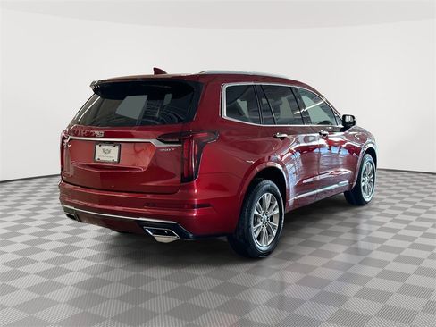 Certified 2024 Cadillac XT6 Luxury image 3