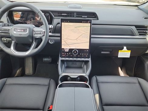 New 2026 GMC Terrain Elevation w/ Elevation Premium Package image 19