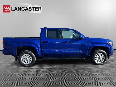 Used 2024 Toyota Tacoma TRD Sport image 8