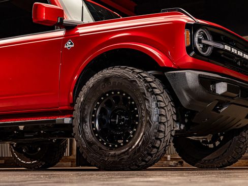 Used 2021 Ford Bronco Outer Banks image 11