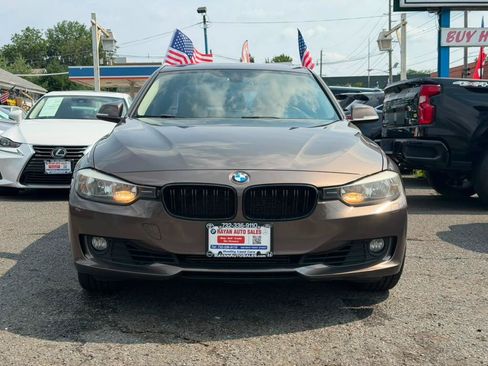 Used 2013 BMW 328i xDrive Sedan AWD/4WD image 10