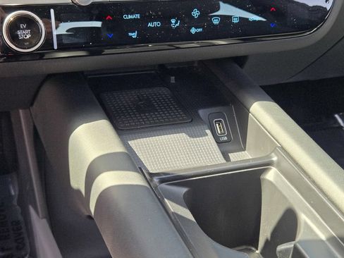 Certified 2023 Hyundai Ioniq 6 SEL RWD image 36