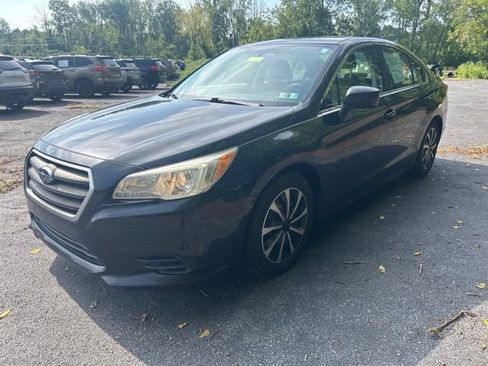 Used 2017 Subaru Legacy 2.5i AWD/4WD image 7