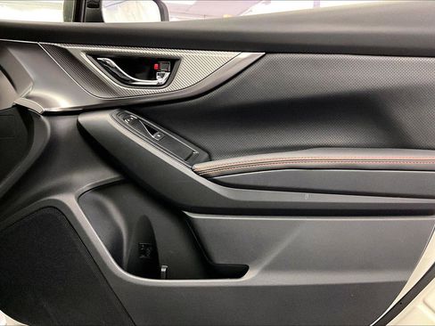 Used 2023 Subaru Crosstrek 2.5i Limited w/ Moonroof Package image 23