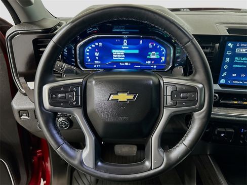 Used 2023 Chevrolet Silverado 1500 LTZ image 9