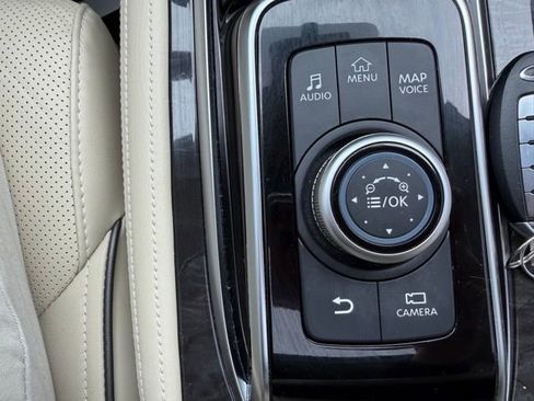 Used 2024 INFINITI QX80 Luxe w/ Cargo Package image 35