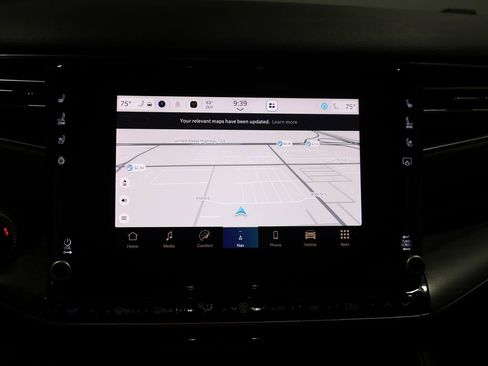 Certified 2024 Jeep Wagoneer Series II image 26