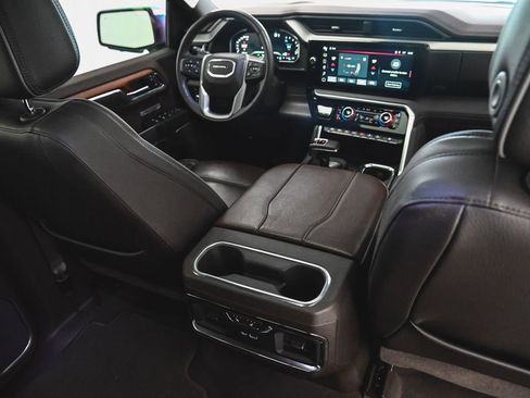 Used 2023 GMC Sierra 1500 Denali w/ Denali Reserve Package AWD/4WD image 34