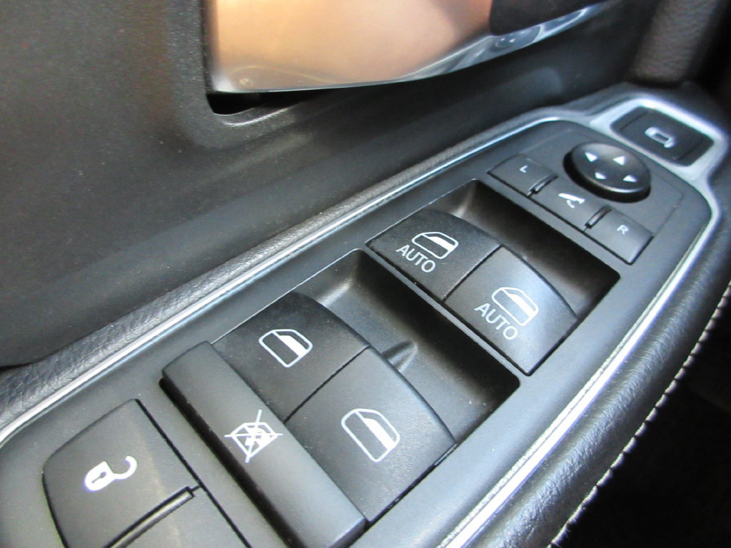 Used 2021 RAM 2500 Laramie AWD/4WD image 34