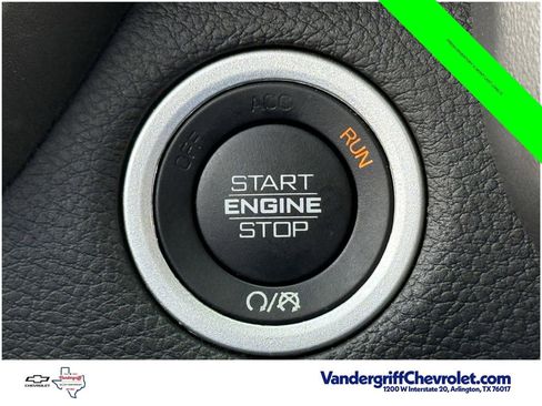 Used 2024 RAM 1500 Laramie AWD/4WD image 16