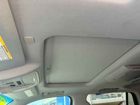 Used 2017 Chevrolet Tahoe LT AWD/4WD image 12