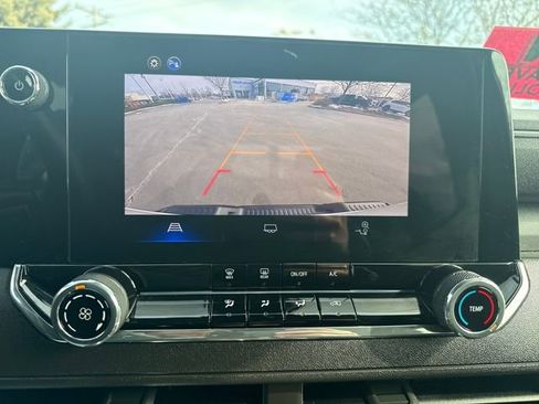 Used 2025 Chevrolet Colorado W/T w/ Advanced Trailering Package image 33