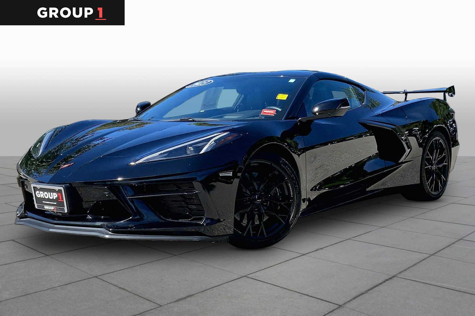 Used 2023 Chevrolet Corvette Stingray Premium Cpe w/ Z51 Performance Package RWD image 1