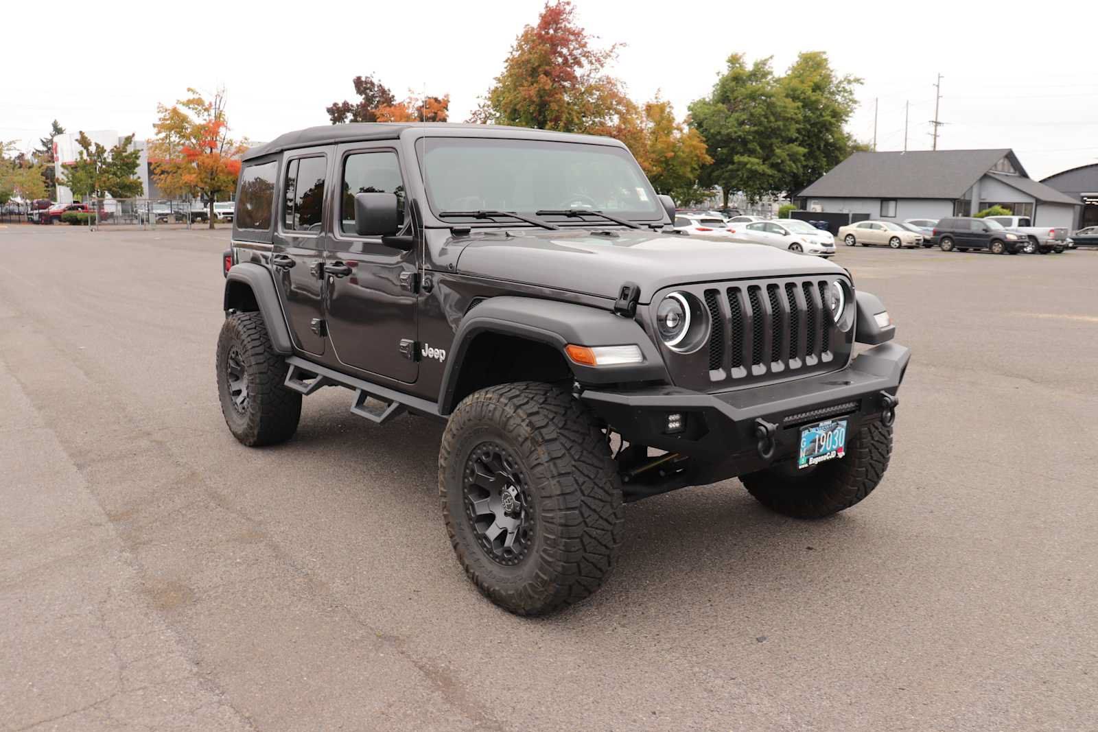 Used 2021 Jeep Wrangler Unlimited Sport AWD/4WD image 3