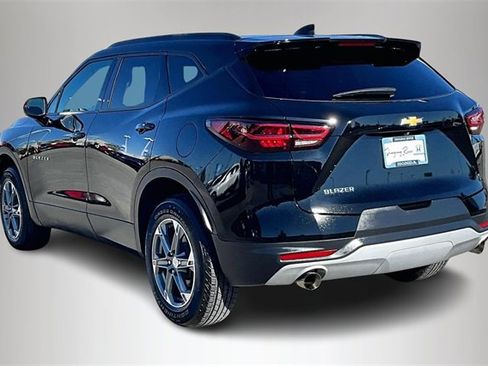 Used 2024 Chevrolet Blazer LT w/ Convenience Package image 4