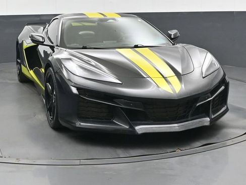 Used 2024 Chevrolet Corvette E-Ray AWD/4WD image 8