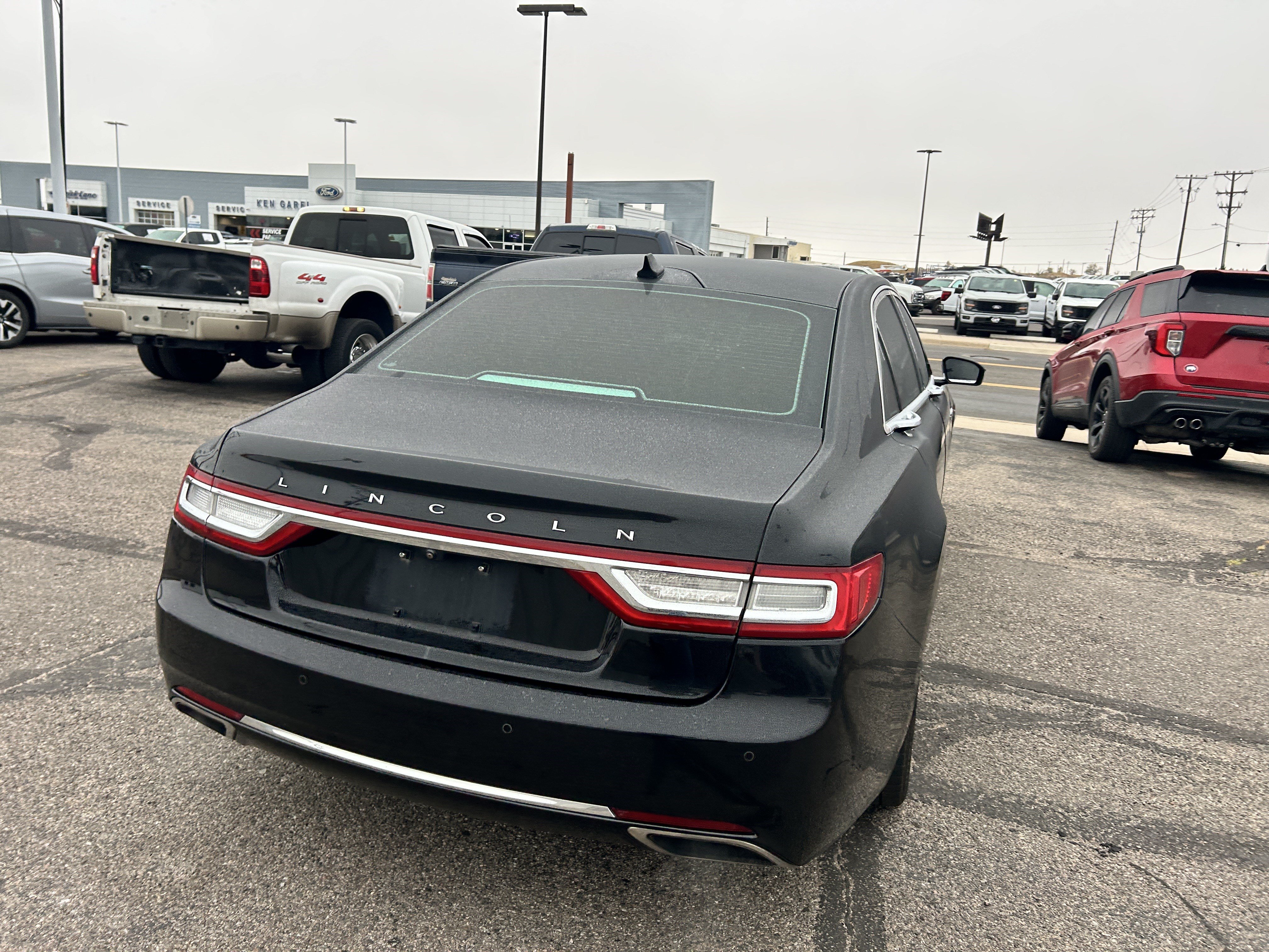 Used 2018 Lincoln Continental Reserve w/ Continental Climate Package AWD/4WD image 5