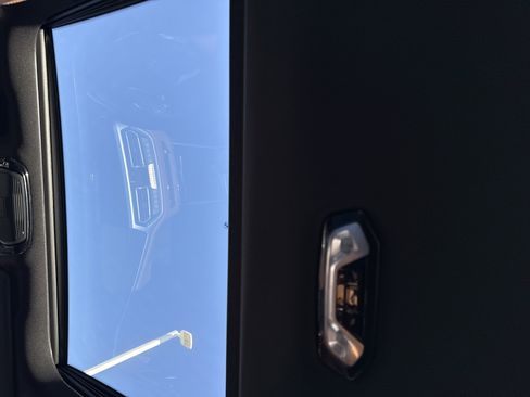 Used 2020 BMW 330i Sedan w/ Premium Package image 28