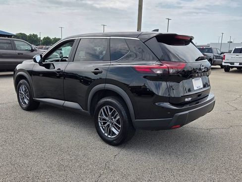 Used 2024 Nissan Rogue S AWD/4WD image 10