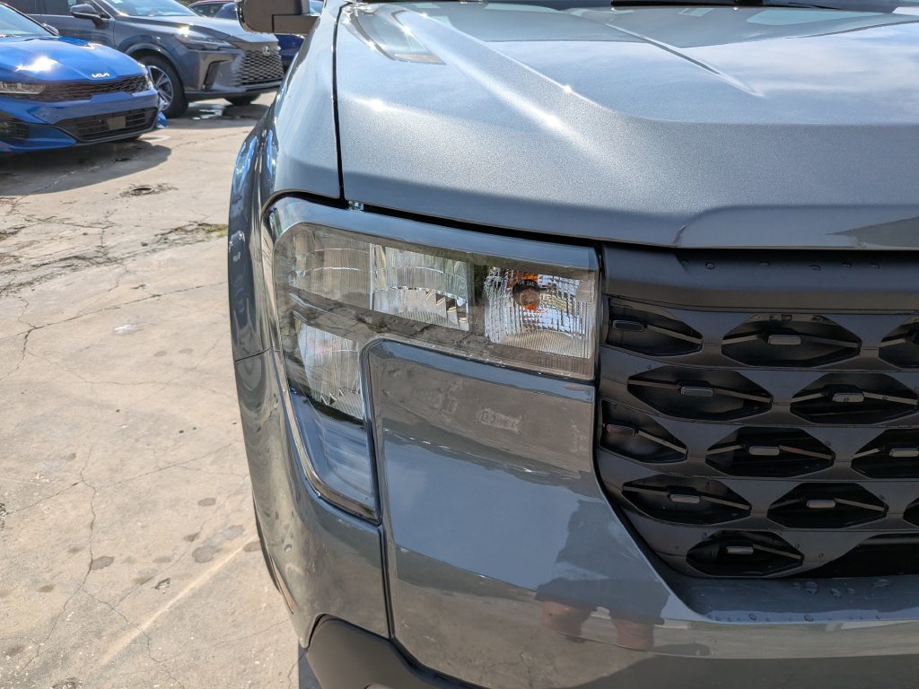 Used 2026 Ford Maverick XLT w/ XLT Luxury Package FWD image 11