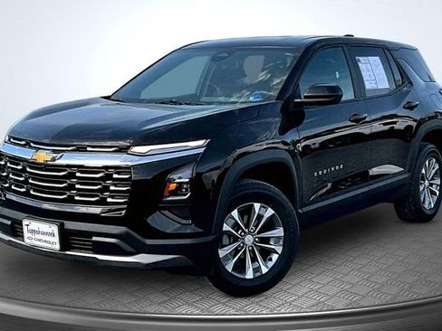 Used 2025 Chevrolet Equinox LT image 1