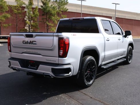 Used 2022 GMC Sierra 1500 Elevation w/ Elevation Premium Package image 31