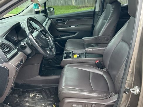 Used 2018 Honda Odyssey EX-L image 5