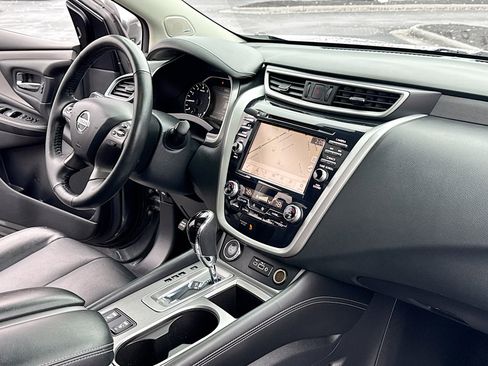 Used 2022 Nissan Murano SL w/ SL Moonroof Package image 5