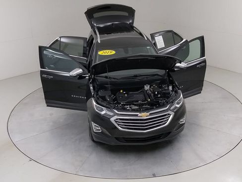 Used 2019 Chevrolet Equinox Premier FWD image 42